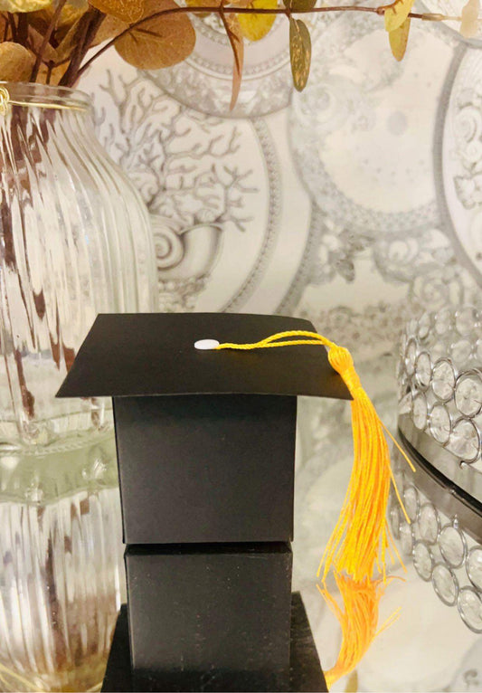 GRADUATION HAT BOXES