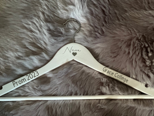 PROM HANGER