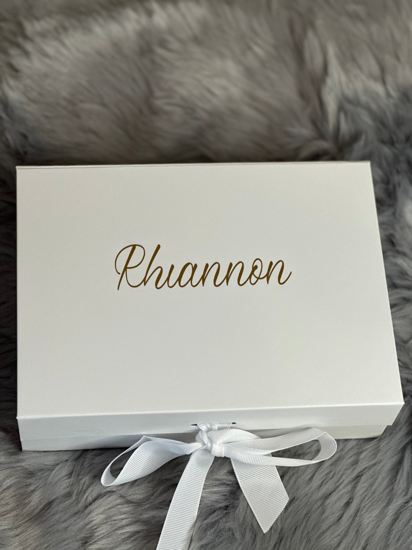 PERSONALISED GIFT BOXES