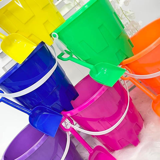 BUCKET AND SPADE SETS