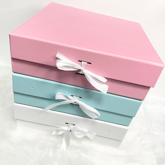 PERSONALISED GIFT BOXES