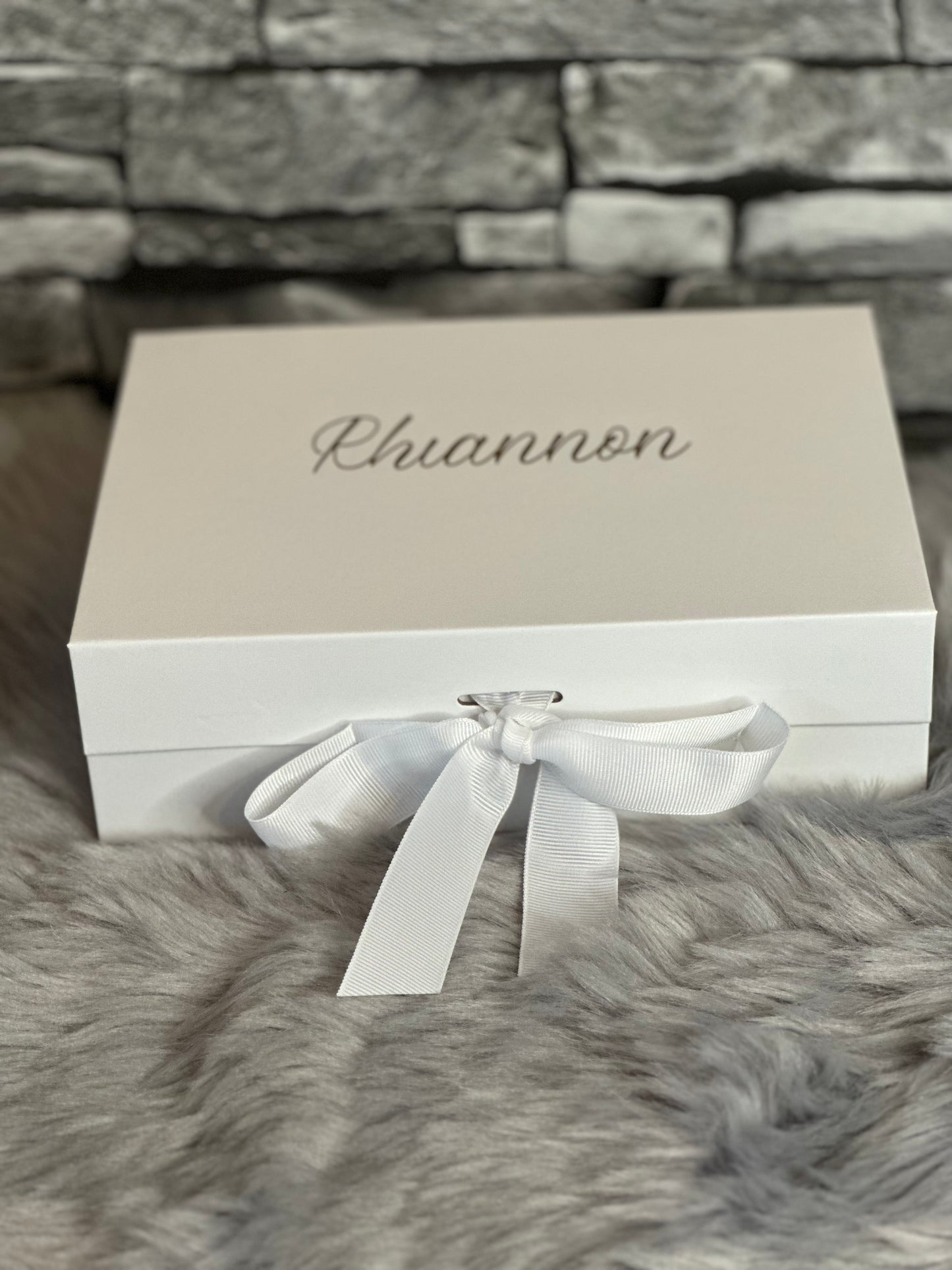 PERSONALISED GIFT BOXES